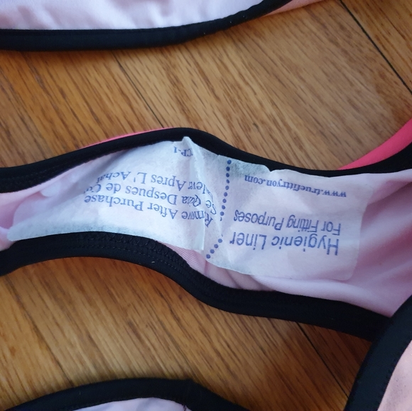 Victoria's Secret Pink Bikini Bottoms - Picture 6 of 6